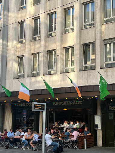 Paddy Reilly’s Irish Pub