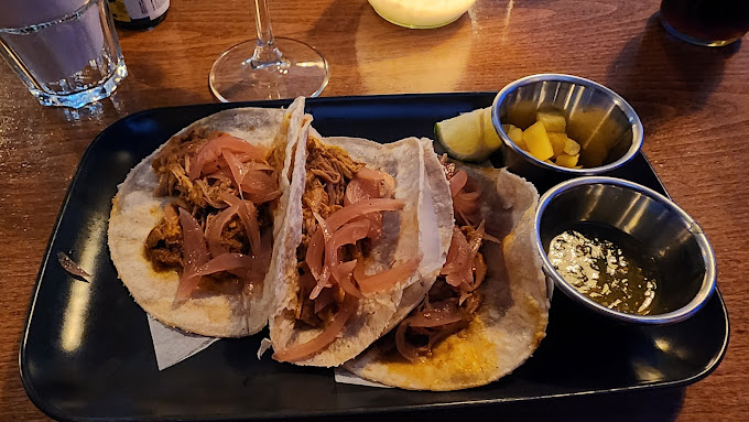 Qué Rico Bistro (Mexikanisch/Mexican)