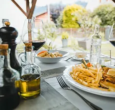 Restaurant Flora, Stojak Marijan