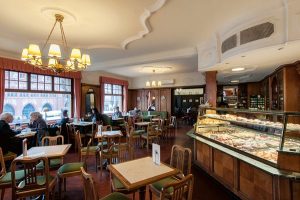 Café Konditorei Bar Dornach
