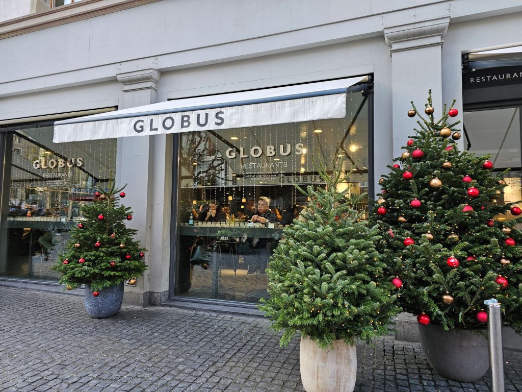 Globus Geneva Restaurants