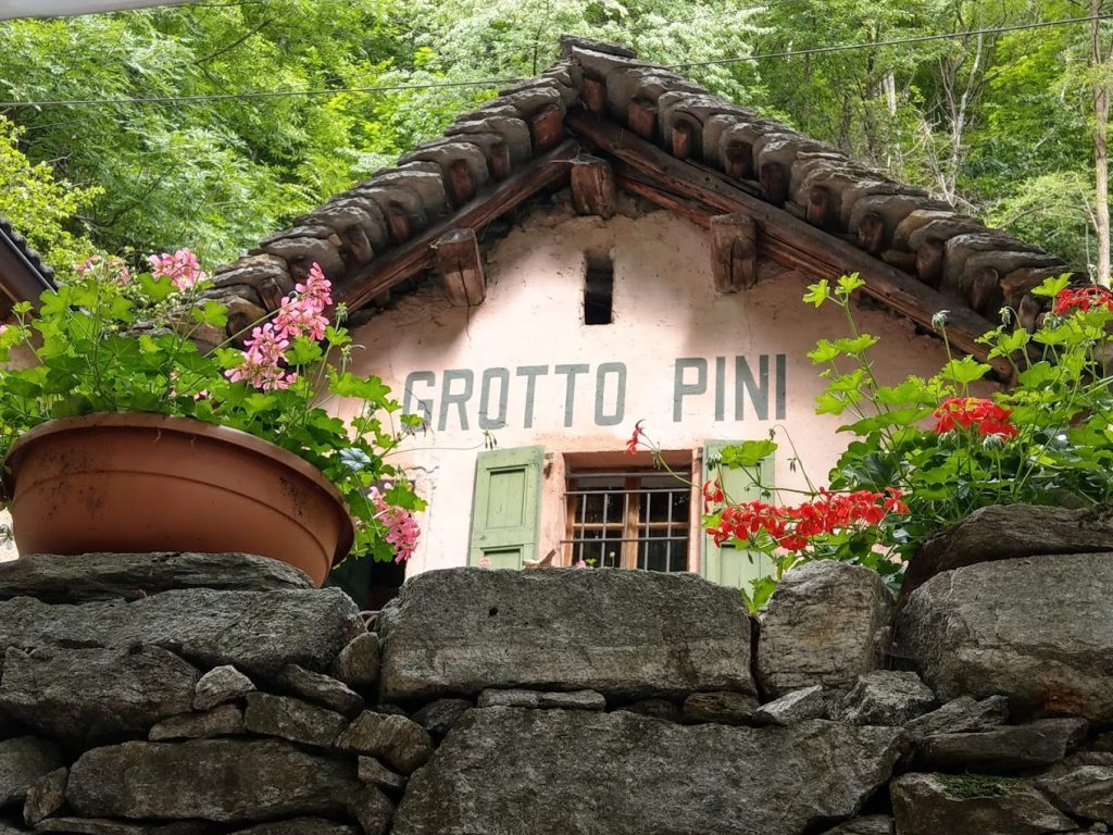 Grotto Pini