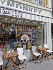 Luckymonkey SHOP CAFE BAR