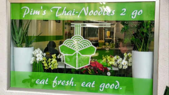 Pim’s Thai Noodles 2 Go