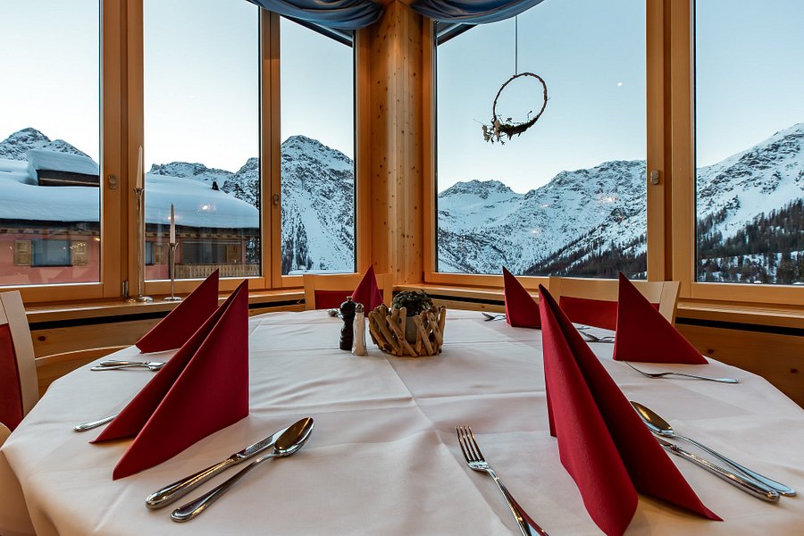 Waldhotel Arosa Restaurant